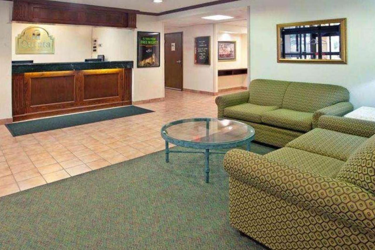 Norwood Inn & Suites Indianapolis East Post Drive Dış mekan fotoğraf
